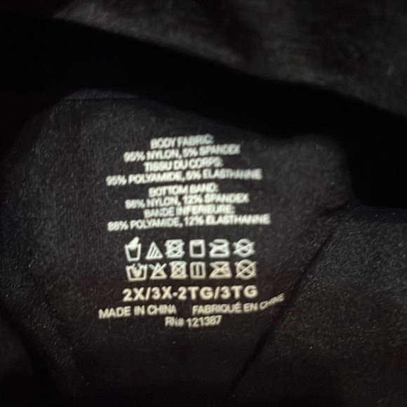 NWT Essentials by Tummy Tuck Seamless Comfort Wirefree Bralette w/Removable Pads - Picture 6 of 6